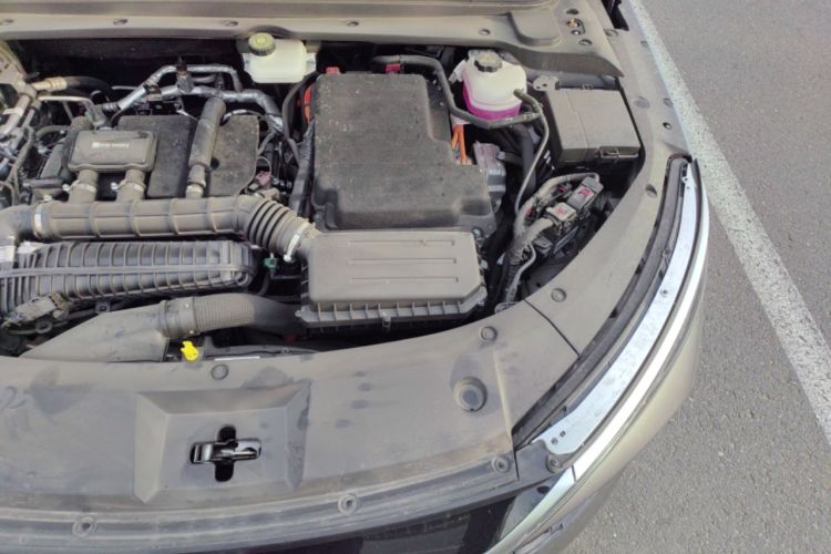 Used BYD Qin L 2024 DM-i 80KM Leading Model Engine Bay Left