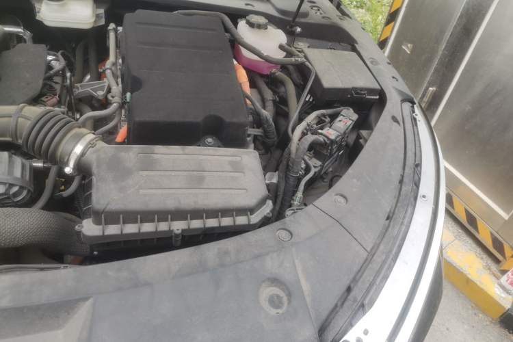 Used BYD Qin L 2024 DM-i 120KM Excellence Model Engine Bay Left