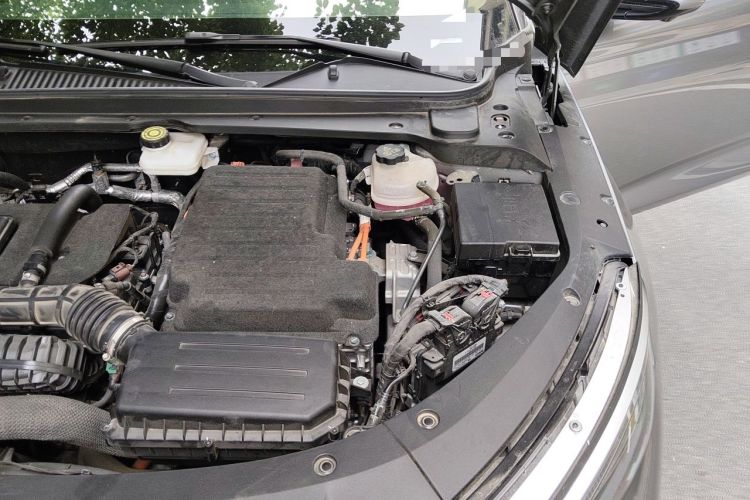 Used BYD Qin L 2024 DM-i 80KM Beyond Model Engine Bay Left