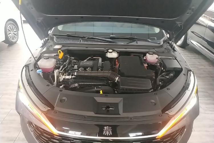Used BYD Qin L 2024 DM-i 80KM Leading Model Engine Bay