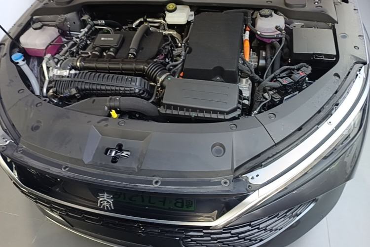 Used BYD Qin L 2024 DM-i 120KM Leading Model Engine Bay