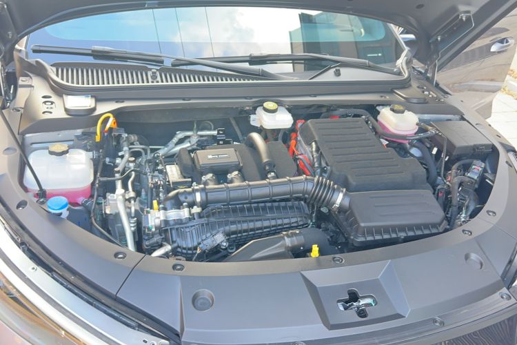 Used BYD Qin L 2024 DM-i 80KM Beyond Model Engine Bay