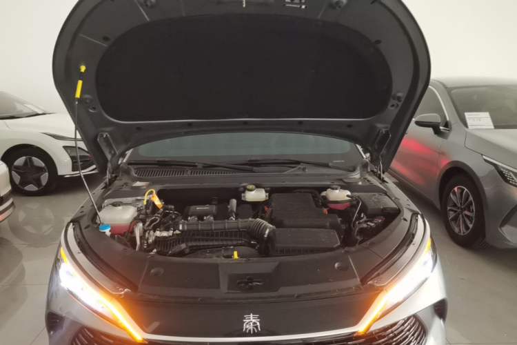 Used BYD Qin L 2024 DM-i 80KM Beyond Model Engine Bay