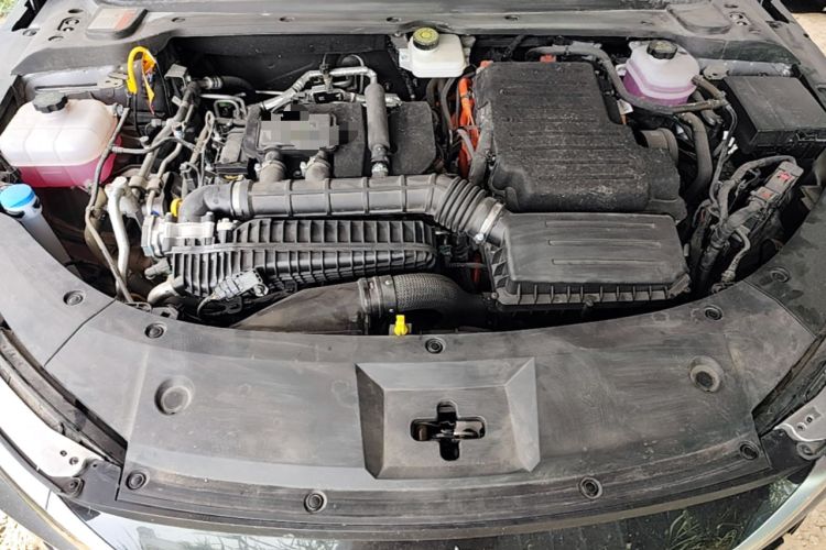 Used BYD Qin L 2024 DM-i 80KM Beyond Model Engine Bay