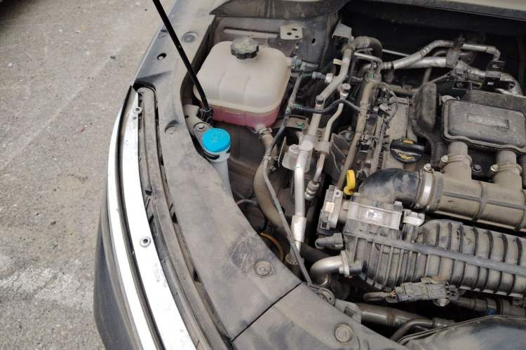 Used BYD Qin L 2024 DM-i 120KM Leading Model Engine Bay Right