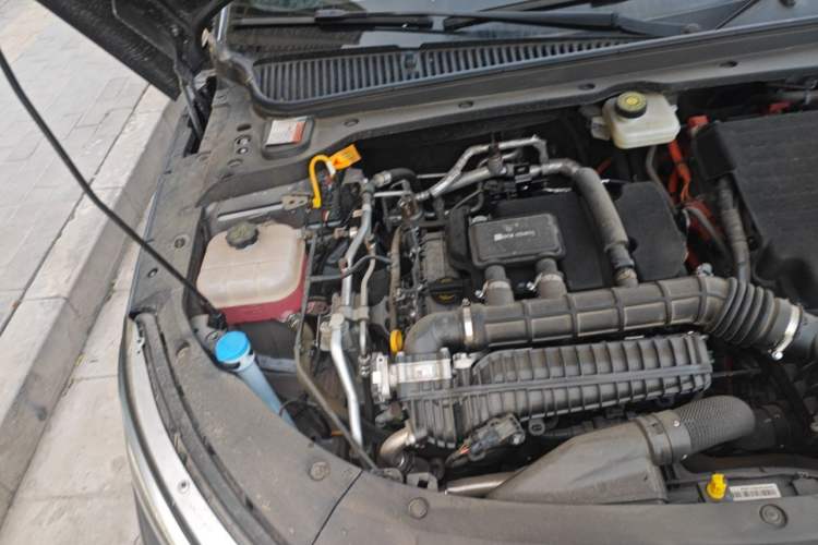 Used BYD Qin L 2024 DM-i 80KM Leading Model Engine Bay Right
