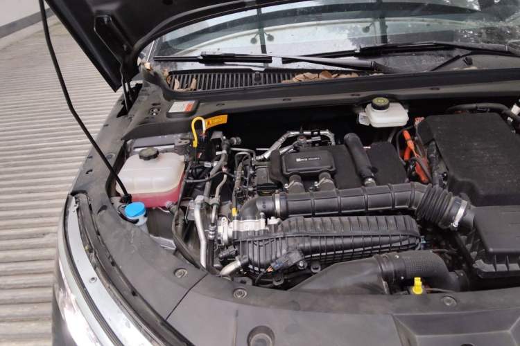 Used BYD Qin L 2024 DM-i 80KM Leading Model Engine Bay Right