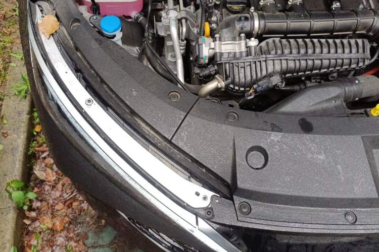 Used BYD Qin L 2024 DM-i 120KM Beyond Model Engine Bay Right