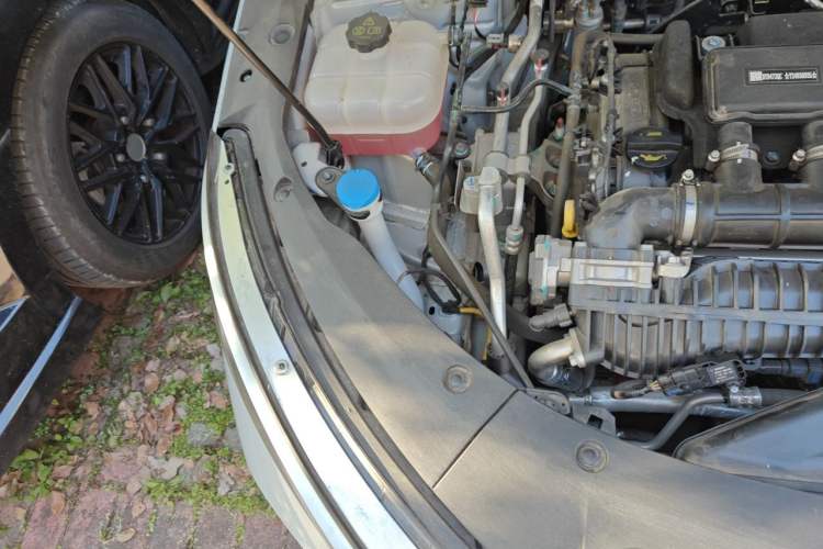 Used BYD Qin L 2024 DM-i 80KM Leading Model Engine Bay Right