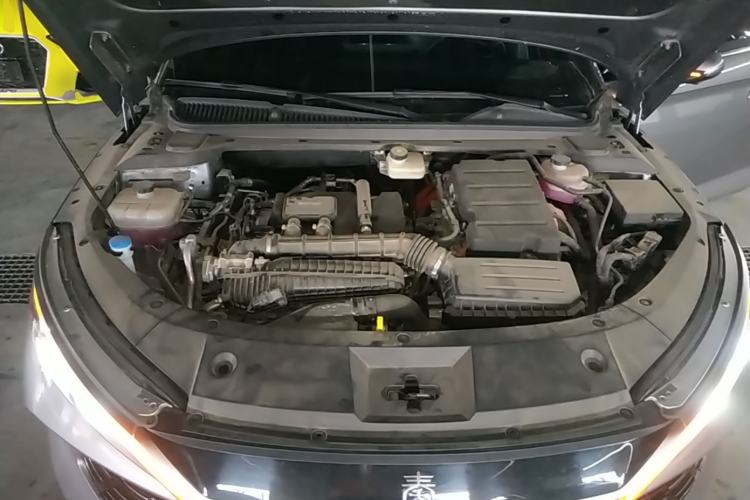 Used BYD Qin L 2024 DM-i 120KM Leading Model Engine Bay