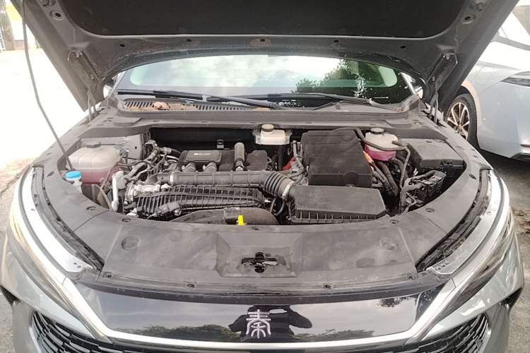 Used BYD Qin L 2024 DM-i 120KM Excellence Model Engine Bay