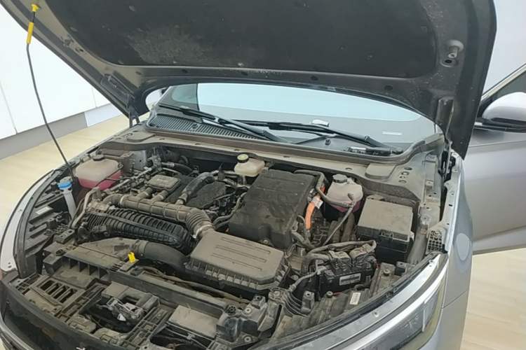 Used BYD Qin L 2024 DM-i 120KM Beyond Model Engine Bay