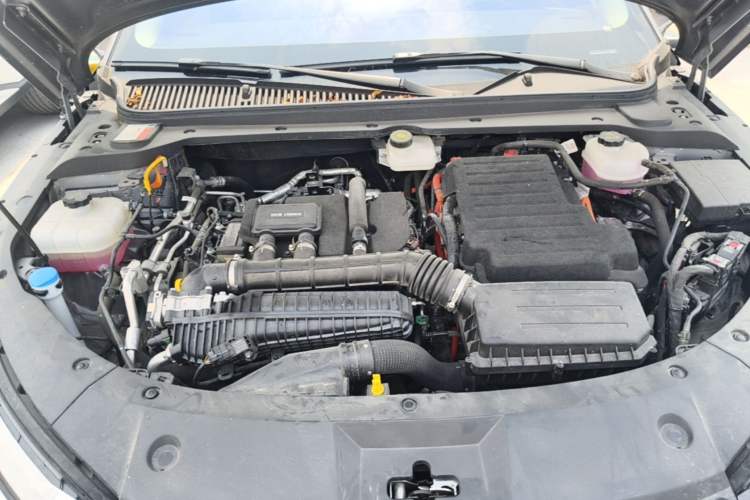 Used BYD Qin L 2024 DM-i 80KM Beyond Model Engine Bay