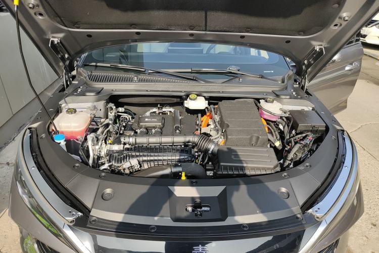 Used BYD Qin L 2024 DM-i 120KM Leading Model Engine Bay