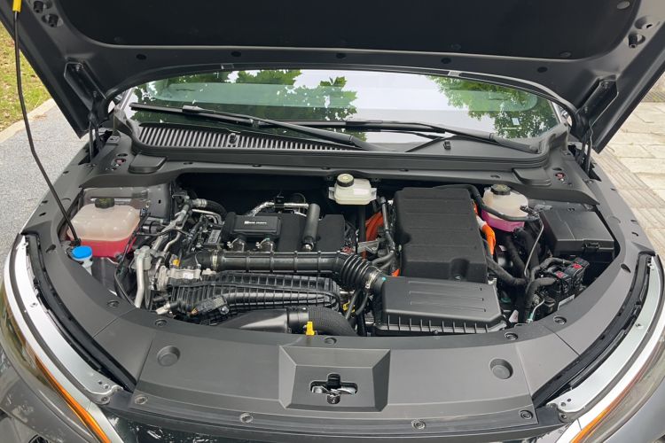 Used BYD Qin L 2024 DM-i 120KM Beyond Model Engine Bay