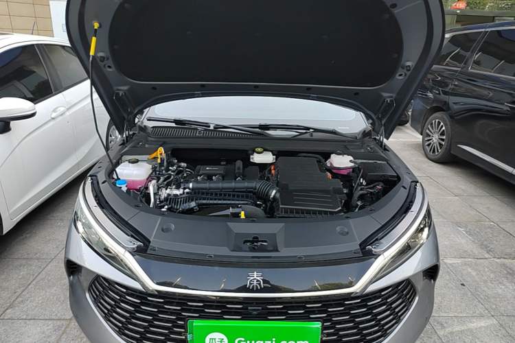 Used BYD Qin L 2024 DM-i 80KM Beyond Model Engine Bay