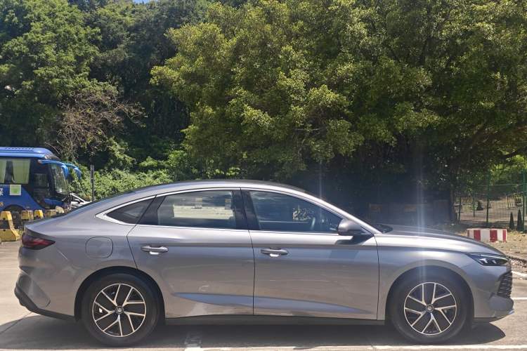 Used BYD Qin L 2024 DM-i 80KM Beyond Model Exterior 10