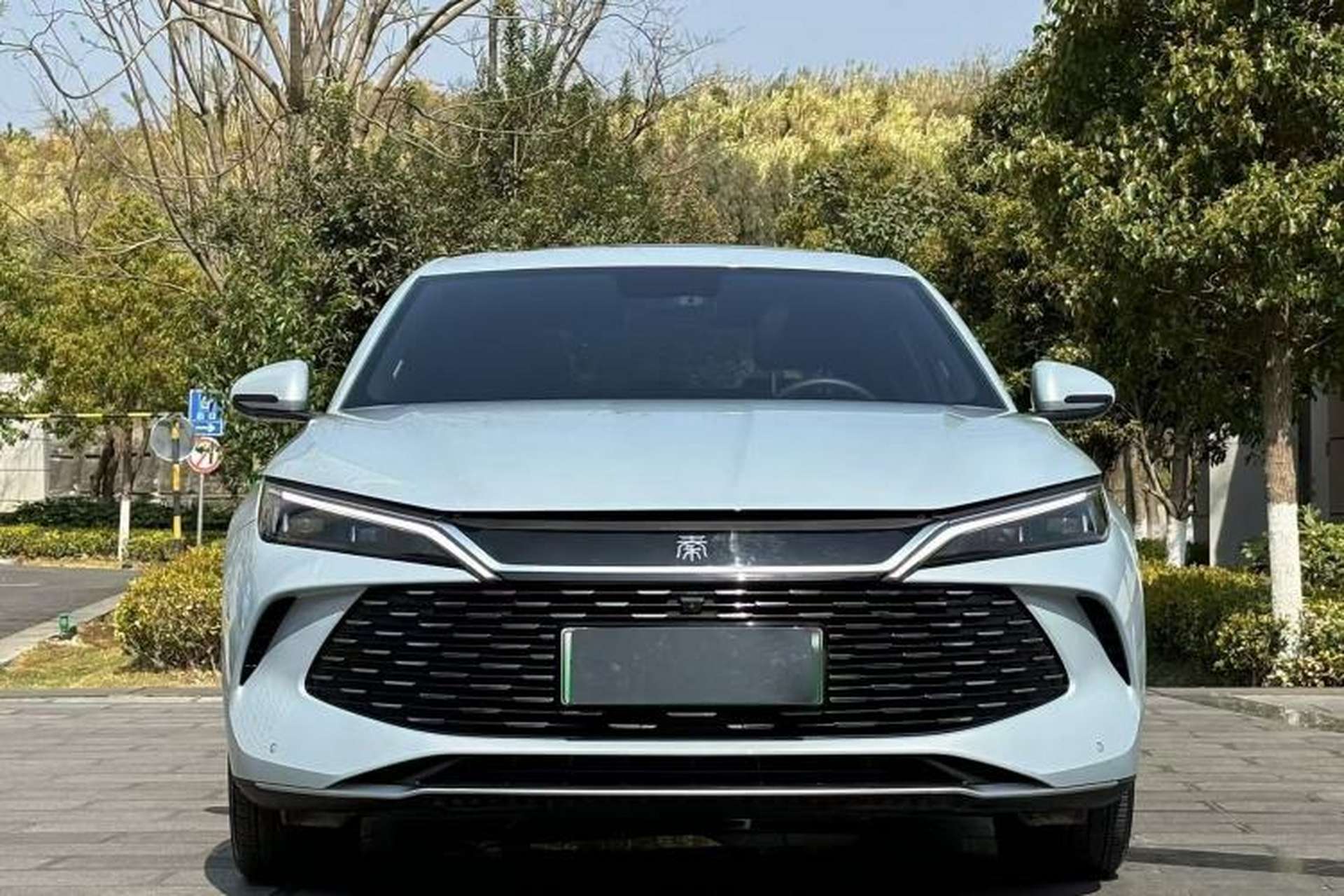 Used BYD Qin L 2024 DM-i 120KM Leading Model Exterior 2