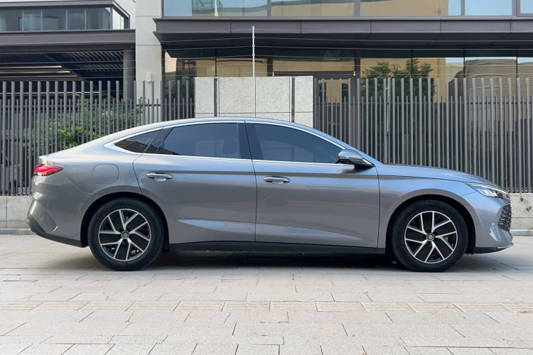 Used BYD Qin L 2024 DM-i 80KM Beyond Model Exterior 2