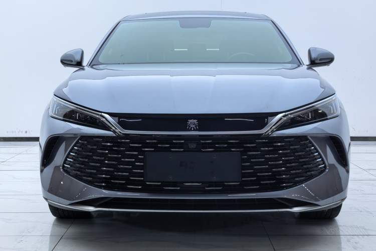 Used BYD Qin L 2024 DM-i 120KM Leading Model Exterior 2