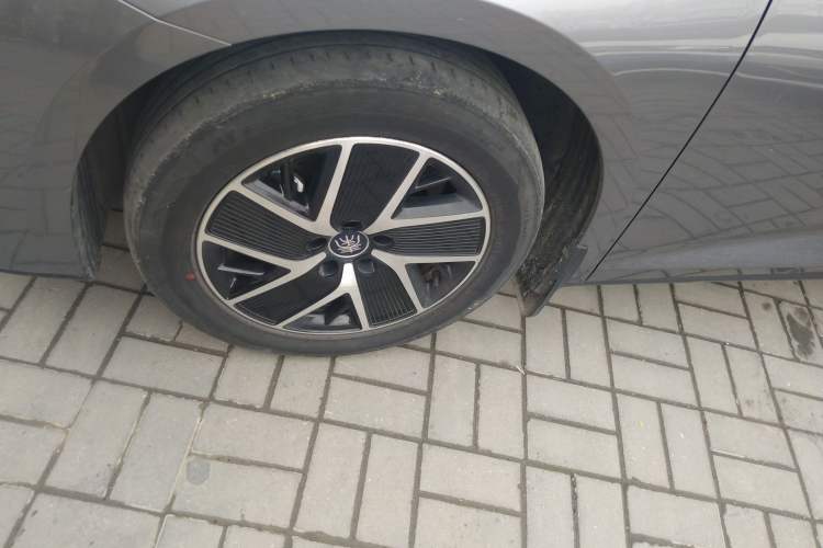 Used BYD Qin L 2024 DM-i 120KM Leading Model Exterior 4