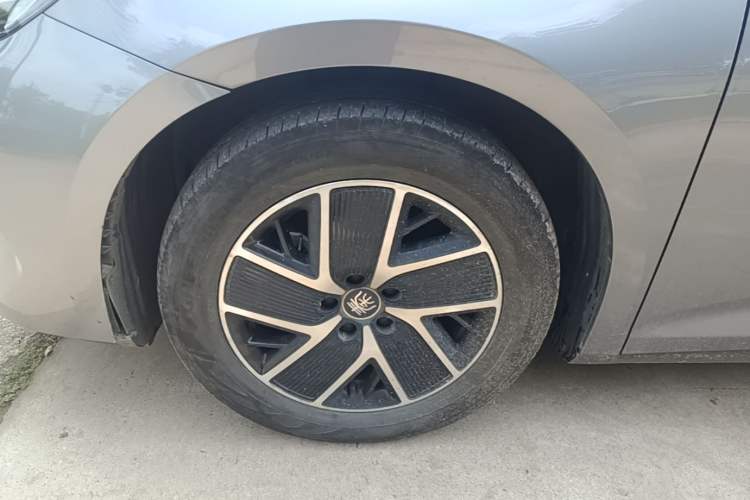 Used BYD Qin L 2024 DM-i 120KM Leading Model Exterior 4