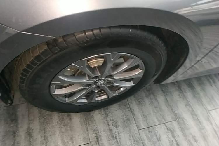 Used BYD Qin L 2024 DM-i 80KM Leading Model Exterior 4