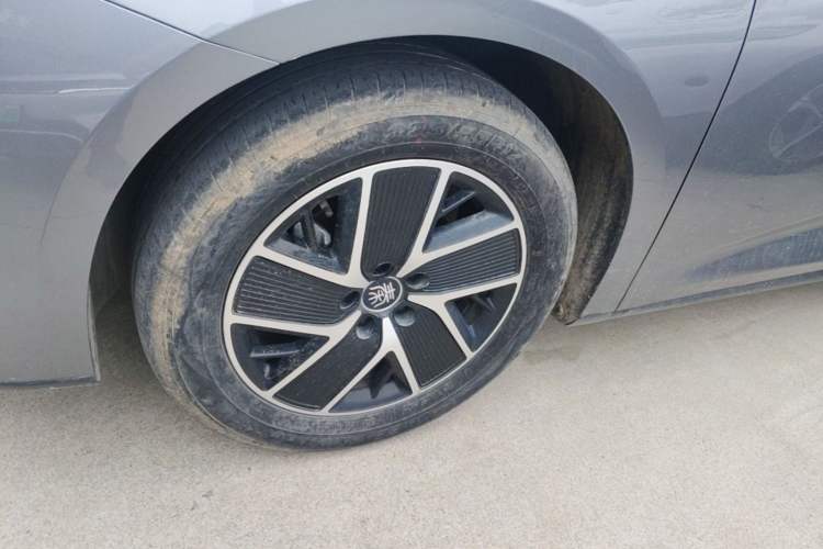 Used BYD Qin L 2024 DM-i 120KM Beyond Model Exterior 4