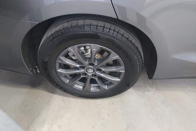 Used BYD Qin L 2024 DM-i 80KM Leading Model Exterior 5