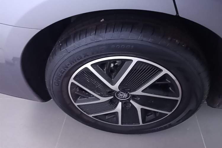Used BYD Qin L 2024 DM-i 120KM Leading Model Exterior 5
