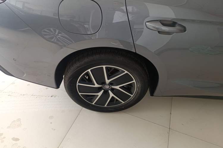 Used BYD Qin L 2024 DM-i 120KM Beyond Model Exterior 5