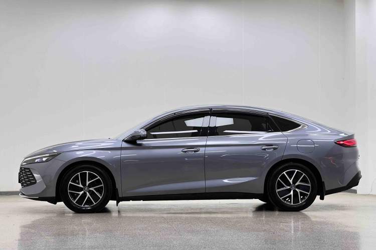 Used BYD Qin L 2024 DM-i 80KM Beyond Model Exterior 5