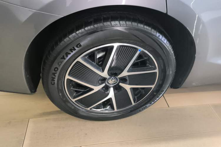 Used BYD Qin L 2024 DM-i 120KM Beyond Model Exterior 8