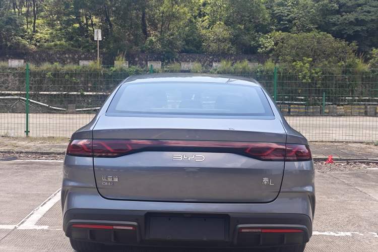 Used BYD Qin L 2024 DM-i 80KM Beyond Model Exterior 9