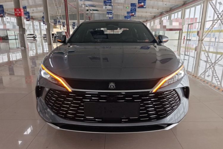 Used BYD Qin L 2024 DM-i 120KM Beyond Model Front
