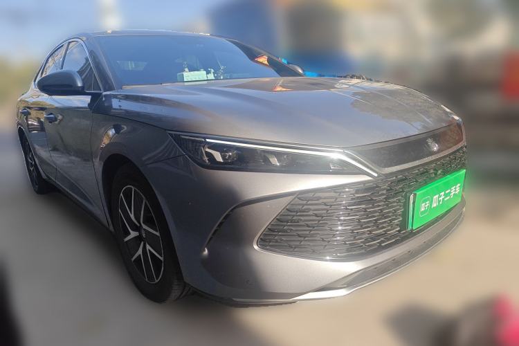 Used BYD Qin L 2024 DM-i 80KM Beyond Model Front Right 45 Deg