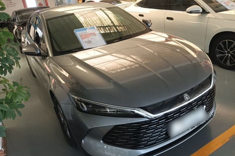 Used BYD Qin L 2024 DM-i 80KM Leading Model Front Right 45 Deg