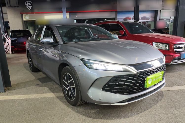 Used BYD Qin L 2024 DM-i 120KM Beyond Model Front Right 45 Deg