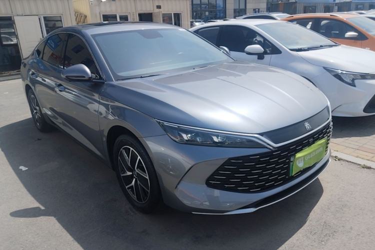 Used BYD Qin L 2024 DM-i 120KM Leading Model Front Right 45 Deg