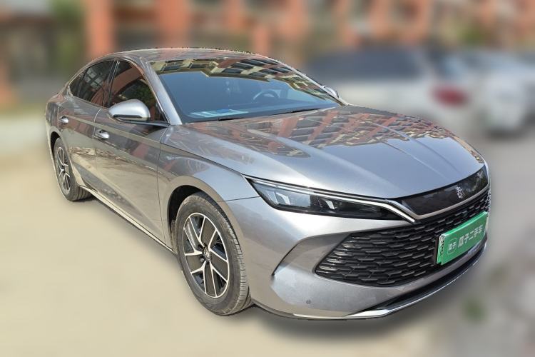 Used BYD Qin L 2024 DM-i 80KM Beyond Model Front Right 45 Deg