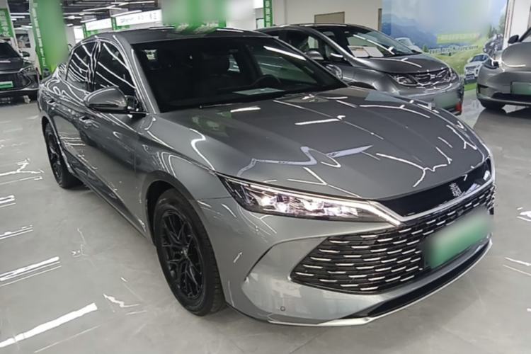 Used BYD Qin L 2024 DM-i 80KM Beyond Model Front Right 45 Deg