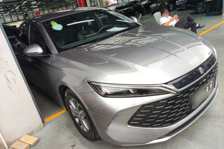 Used BYD Qin L 2024 DM-i 80KM Leading Model Front Right 45 Deg