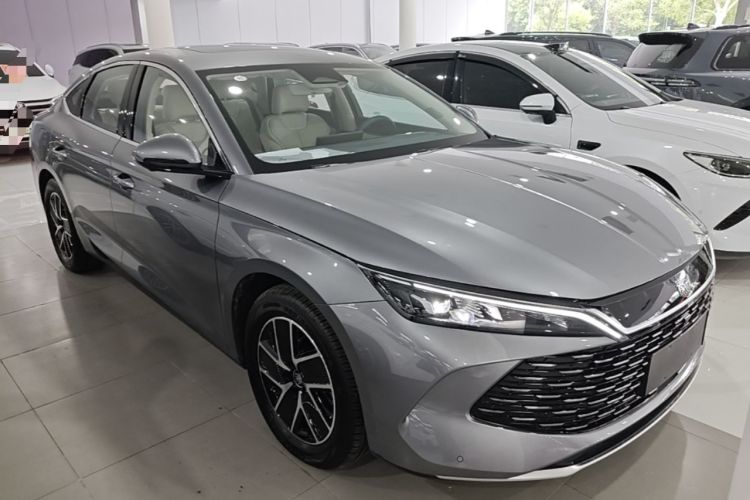Used BYD Qin L 2024 DM-i 120KM Beyond Model Front Right 45 Deg