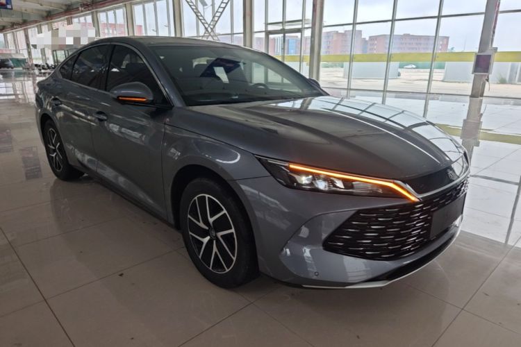 Used BYD Qin L 2024 DM-i 120KM Beyond Model Front Right 45 Deg