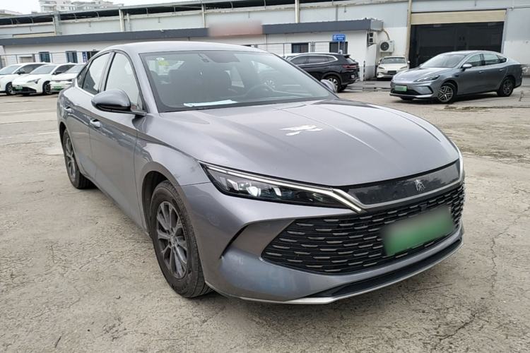 Used BYD Qin L 2024 DM-i 80KM Leading Model Front Right 45 Deg