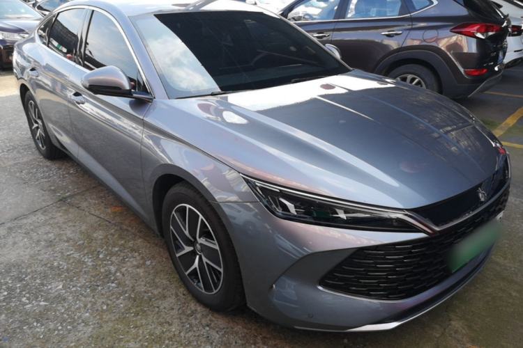 Used BYD Qin L 2024 DM-i 80KM Beyond Model Front Right 45 Deg