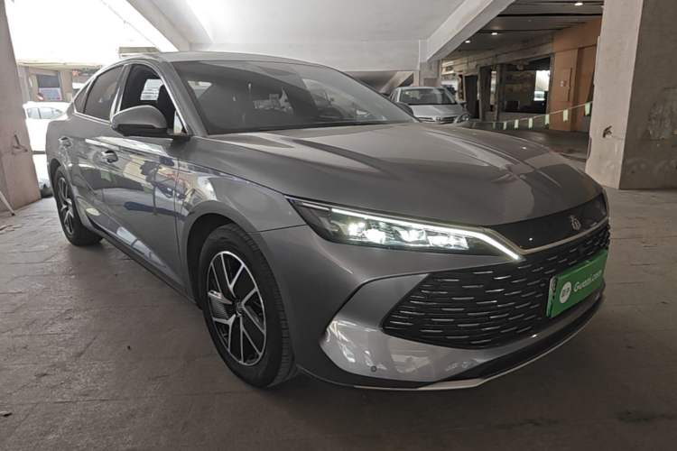 Used BYD Qin L 2024 DM-i 80KM Beyond Model Front Right 45 Deg