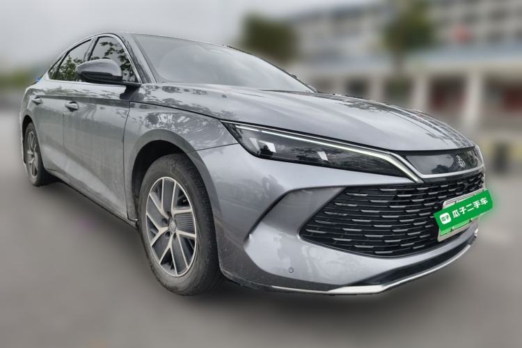 Used BYD Qin L 2024 DM-i 120KM Beyond Model Front Right 45 Deg