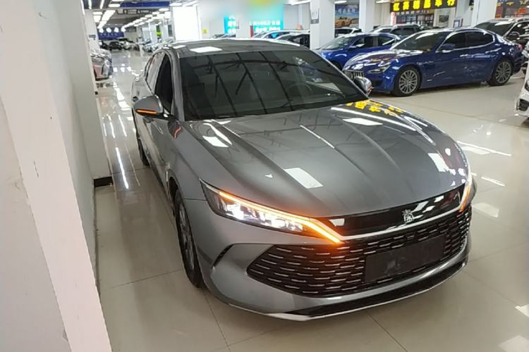 Used BYD Qin L 2024 DM-i 80KM Leading Model Front Right 45 Deg