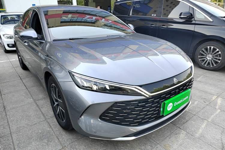Used BYD Qin L 2024 DM-i 80KM Beyond Model Front Right 45 Deg